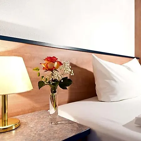 Achat Monheim Am Rhein Hotel
